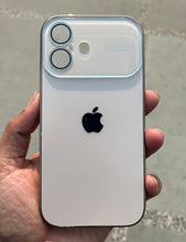 Load image into Gallery viewer, Desert Titanium Auto Focus Luxury Design Case For Apple Iphone 16
