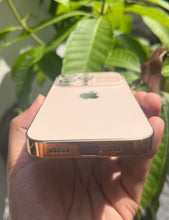 Load image into Gallery viewer, Golden Auto Focus Luxury Design Case For Apple Iphone 15 Pro
