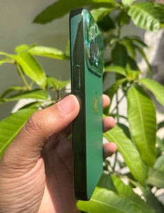 Green Auto Focus Luxury Design Case For Apple Iphone 13 Pro