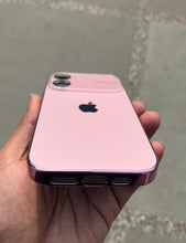 Load image into Gallery viewer, Rose Gold Auto Focus Luxury Design Case For Apple Iphone 16 Plus
